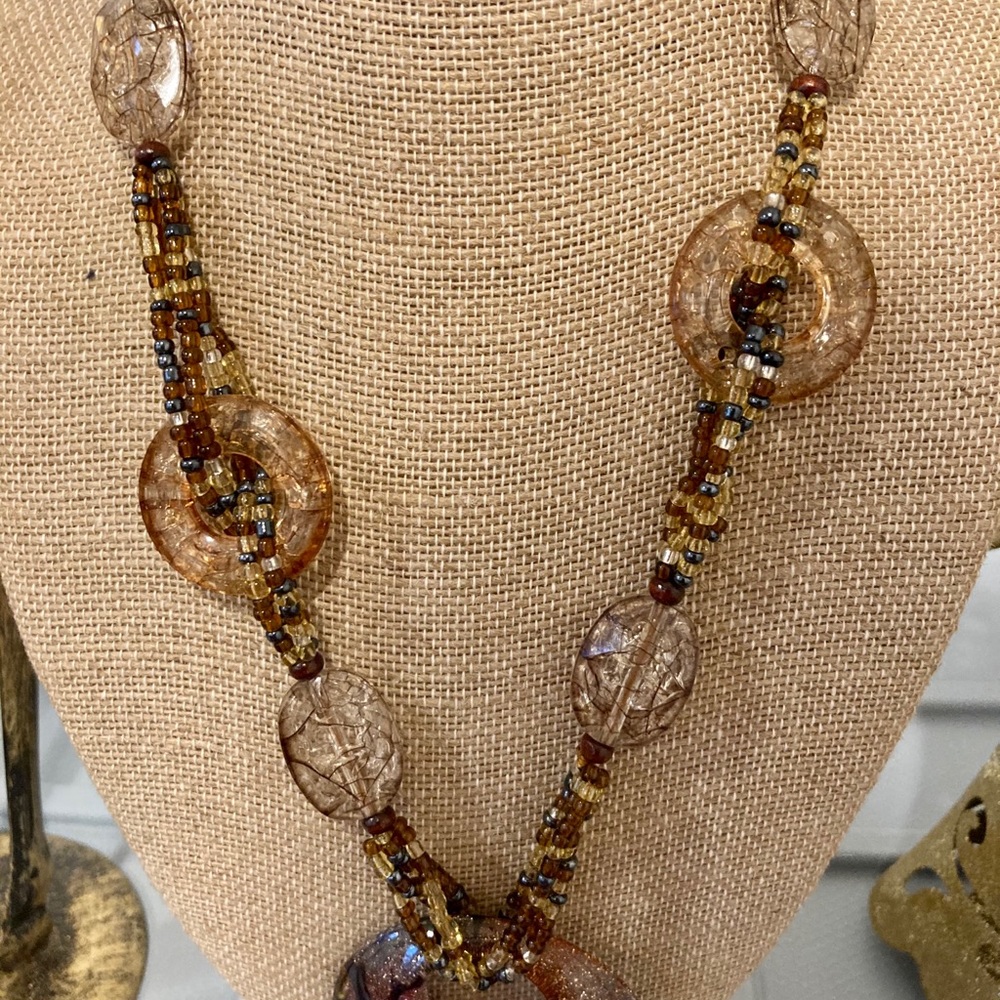 Colorful elegant necklace! - Picture 3 of 5